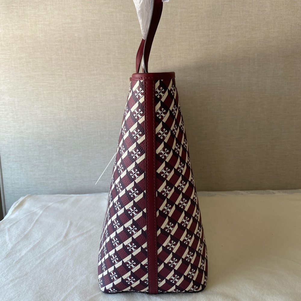 Tory Burch Red Geo Logo Tote Bag – Burgundy – New with Tags - Picture 7 of 10